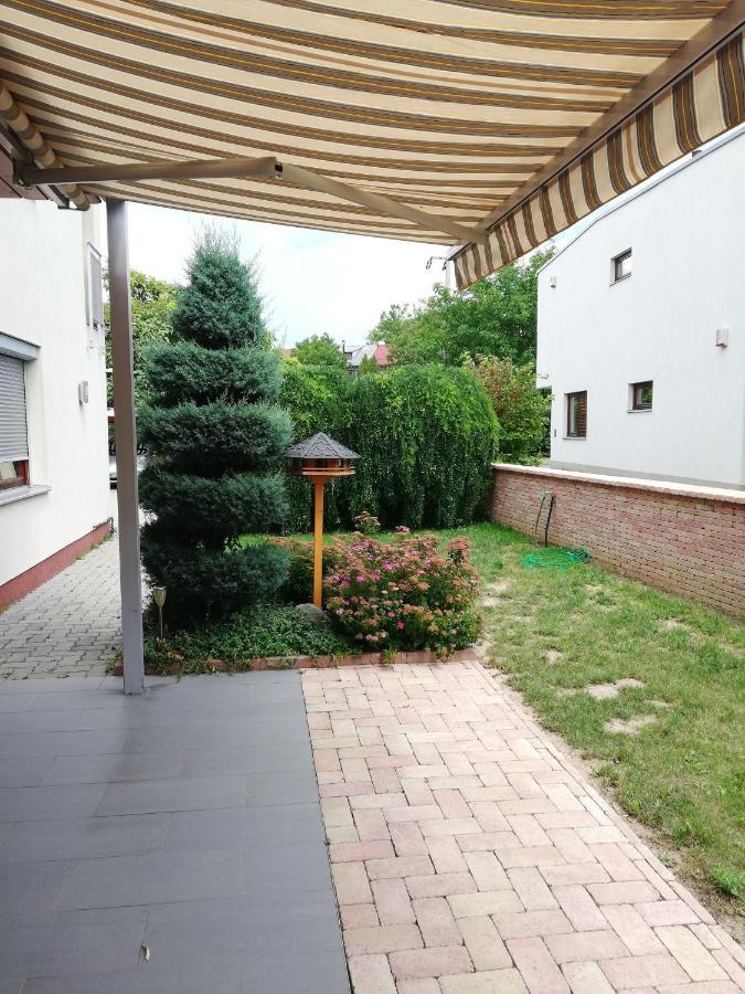 Balaca Panzio Veszprem Bagian luar foto